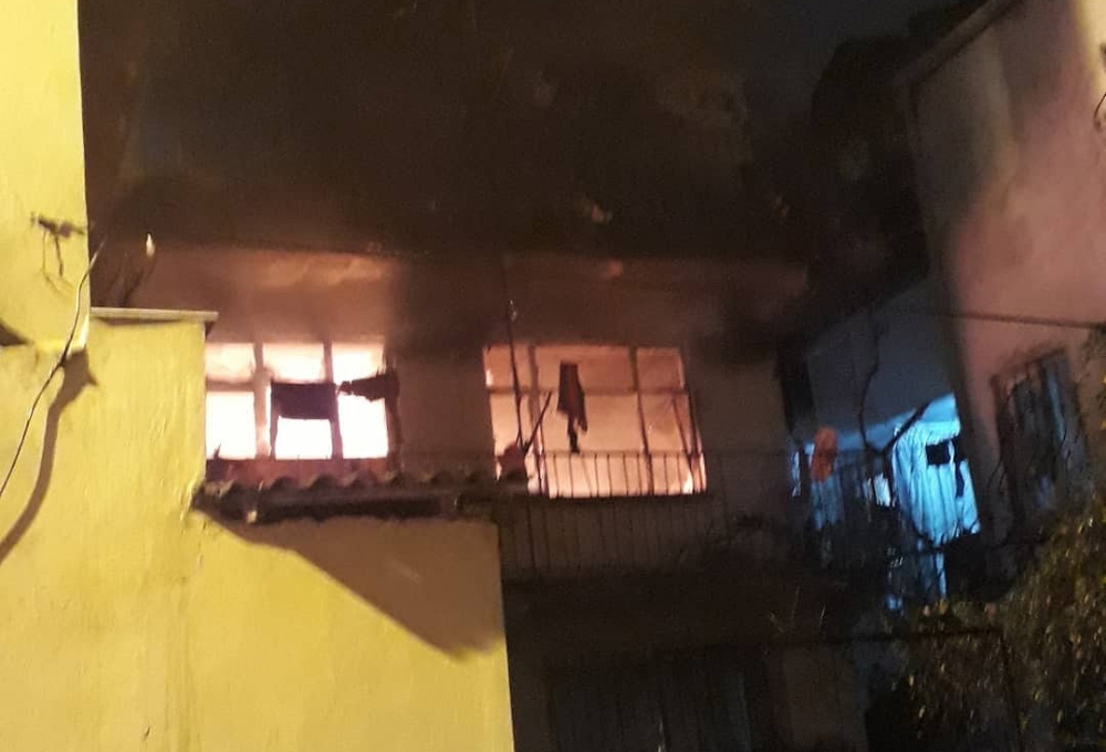 Bursada Can Pazarı... Alevler İçinde Kalan 12 Kişi Kurtarıldı