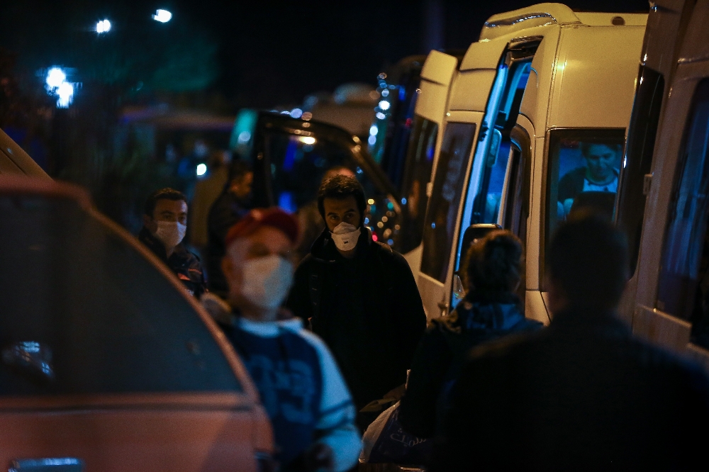 Bursa’da karantinadaki 60 vatandaş yurttan ayrıldı