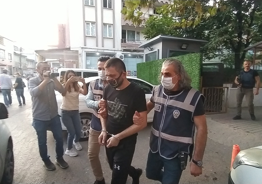 Bursa’da pompalı tüfekli saldırgan yakalandı