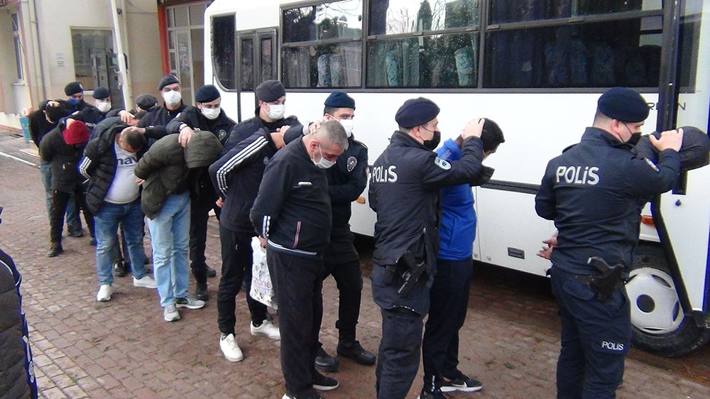 Bursa’da uyuşturucu operasyonu: 11 gözaltı