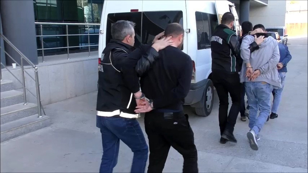 Bursada Uyuşturucu Operasyonu: 17 Gözaltı