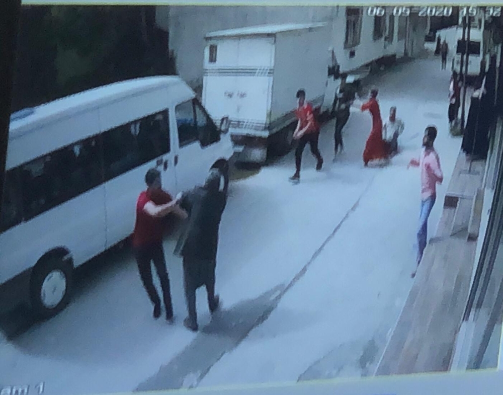 Bursa’da yevmiye için taşlı sopalı meydan muharebesi