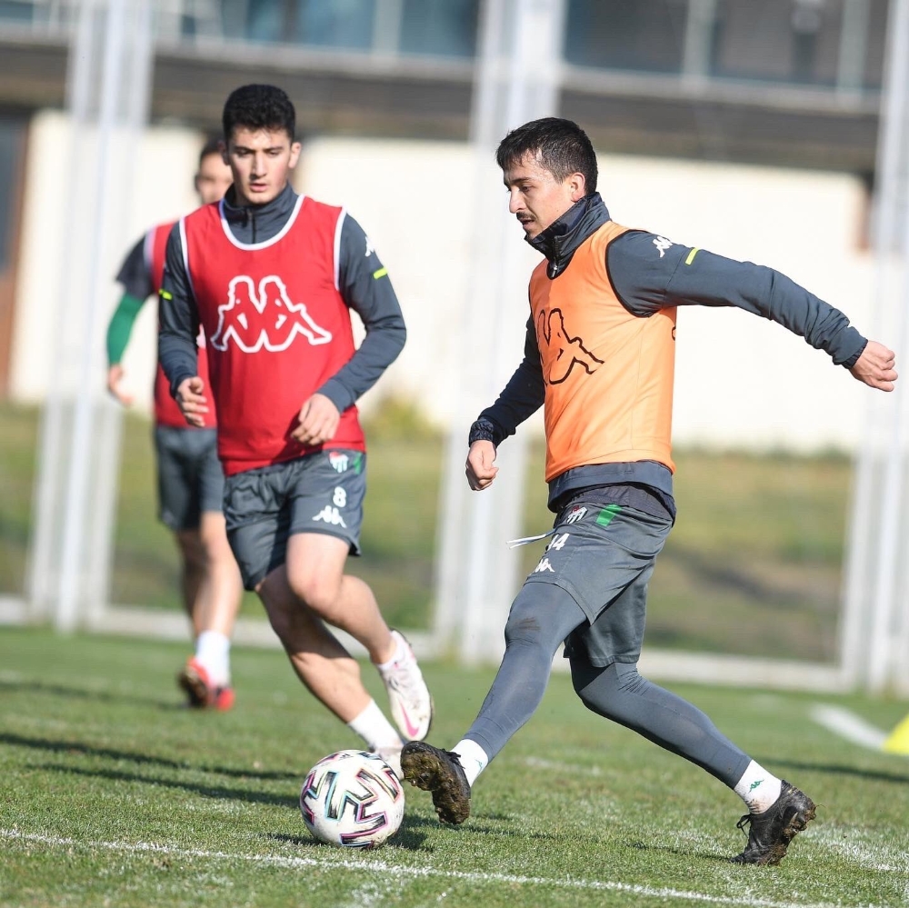 Bursaspor’da Bandırmaspor maçı hazırlıkları başladı