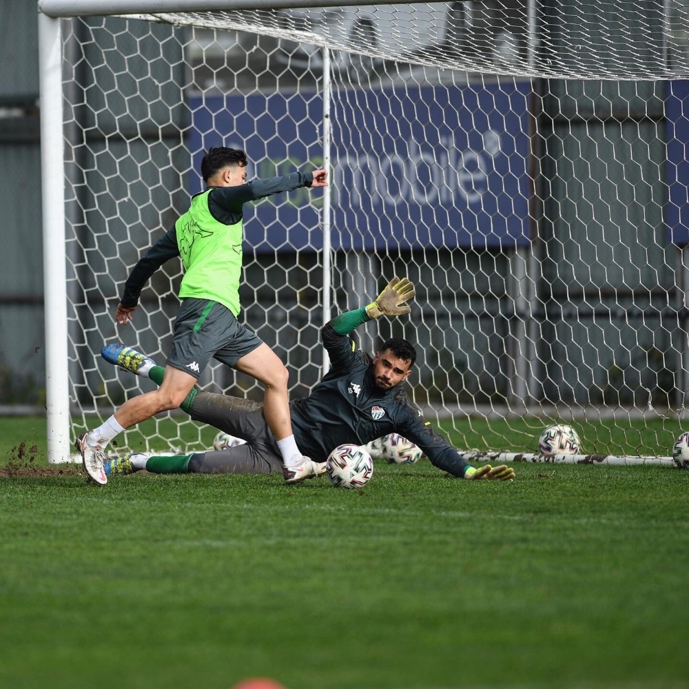 Bursaspor’da Eskişehirspor maçı hazırlıkları yarın başlayacak