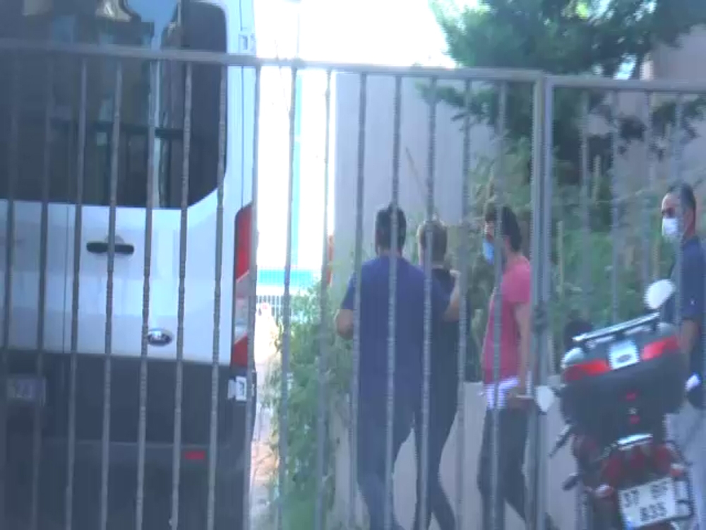 Çakarlı araçla terör estiren zanlı tutuklandı