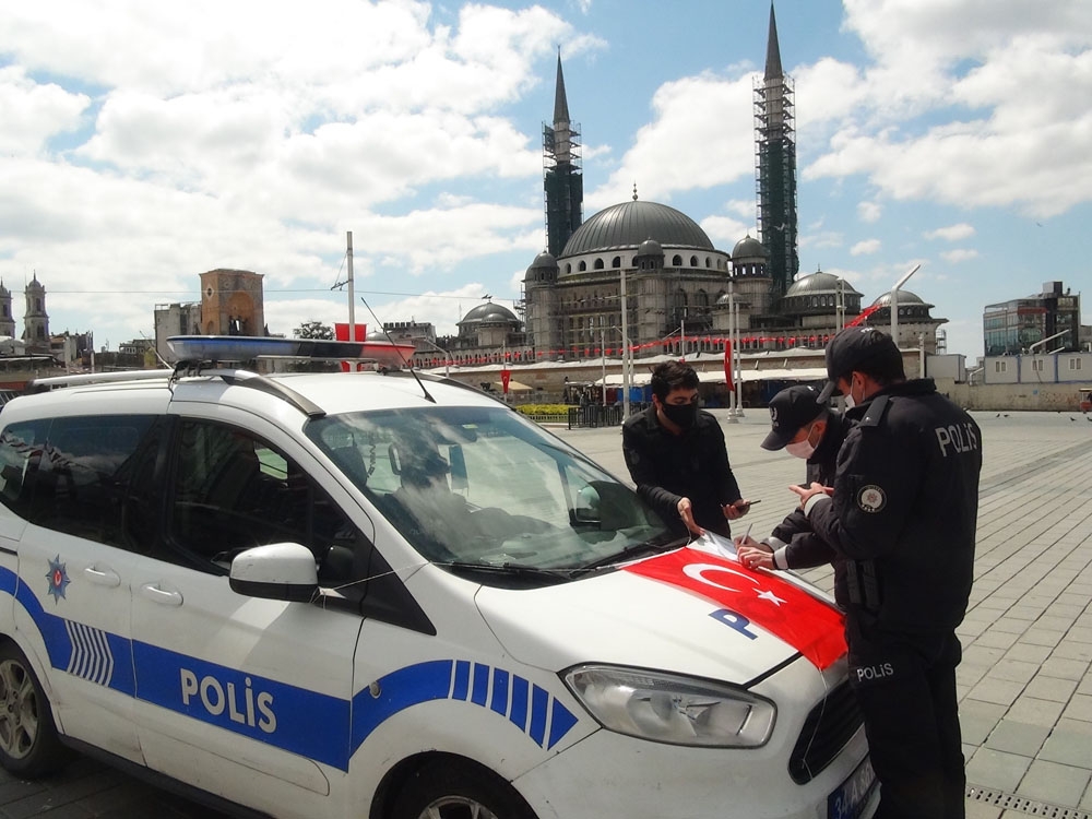 Çalışma belgesi olmayan kuryeye bin TL ceza