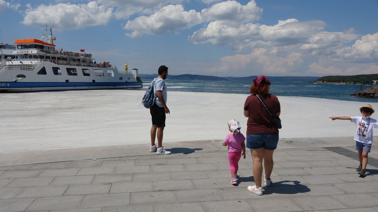 Çanakkale Boğazı’nda 4 günde 65 metreküp müsilaj toplandı