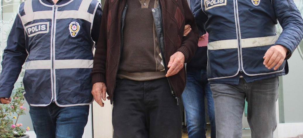 Çanakkale merkezli FETÖ operasyonu: 15 gözaltı