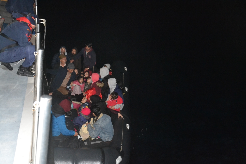 Çanakkalede 44 Düzensiz Göçmen Yakalandı
