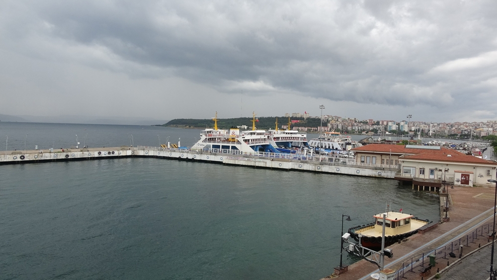 Çanakkale’de kısıtlama sonrası gemi seferleri normale döndü