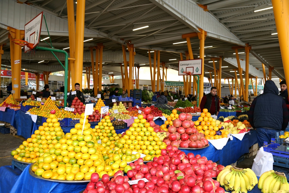 Çankaya’da pazarlar hafta içi açılacak
