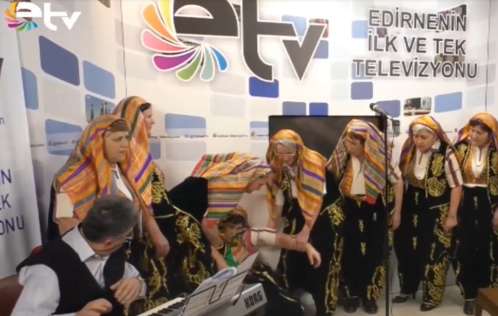 Canlı Yayında Bayıldı