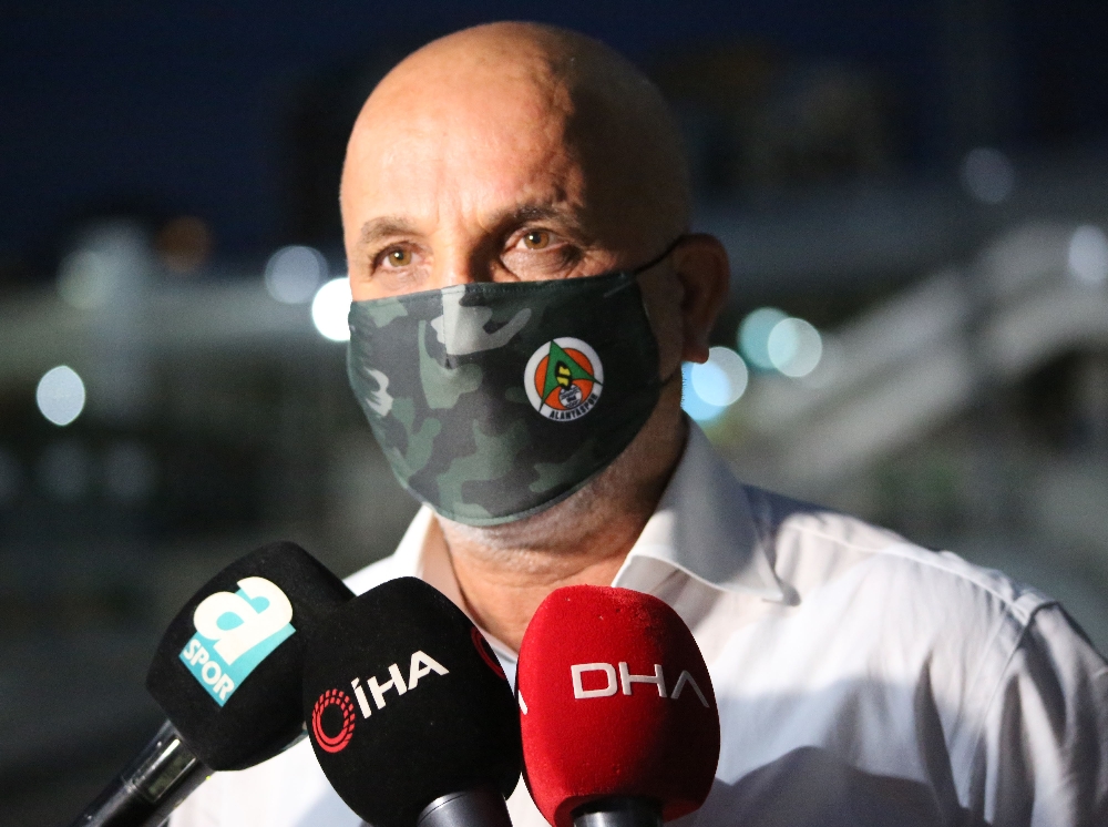 Çavuşoğlu: “Kulüpler Birliği adaylığını düşünmüyorum”