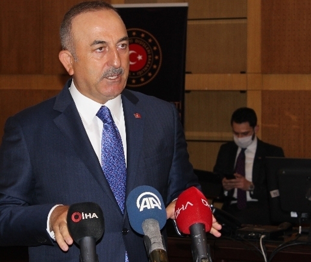Çavuşoğlu’ndan Almanya’nın Türkiye’yi riskli bölge listesine dahil etmesine tepki