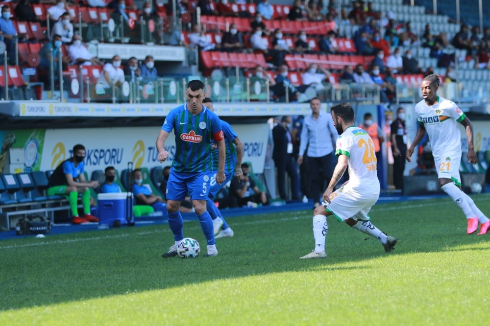 Çaykur Rizespor 3’ncü haftayı berabere tamamladı