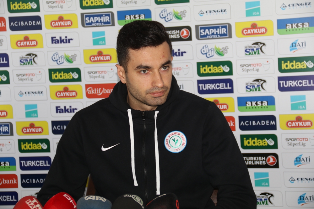 Çaykur Rizespor kalecisi Gökhan Akkan: 