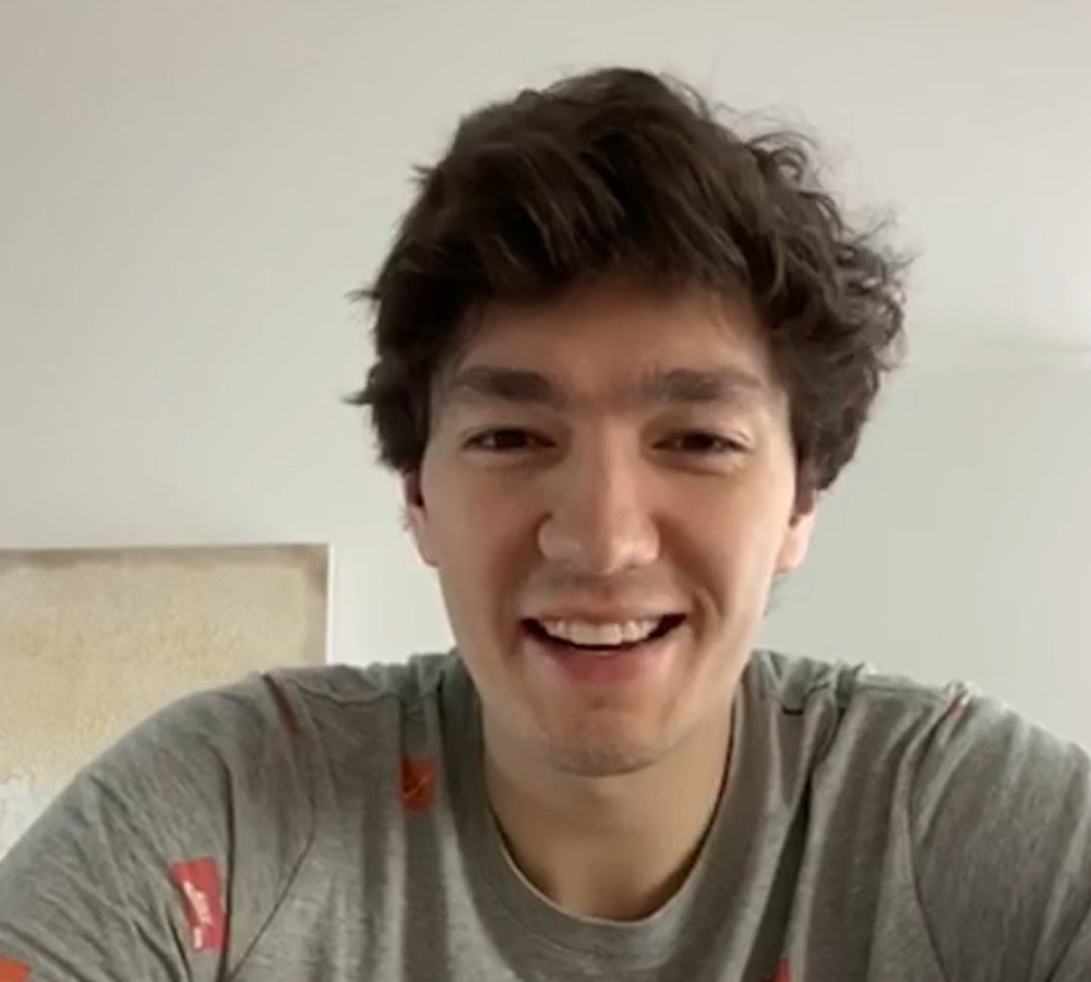 Cedi Osman hünerlerini bu sefer bilgisayarda gösterdi