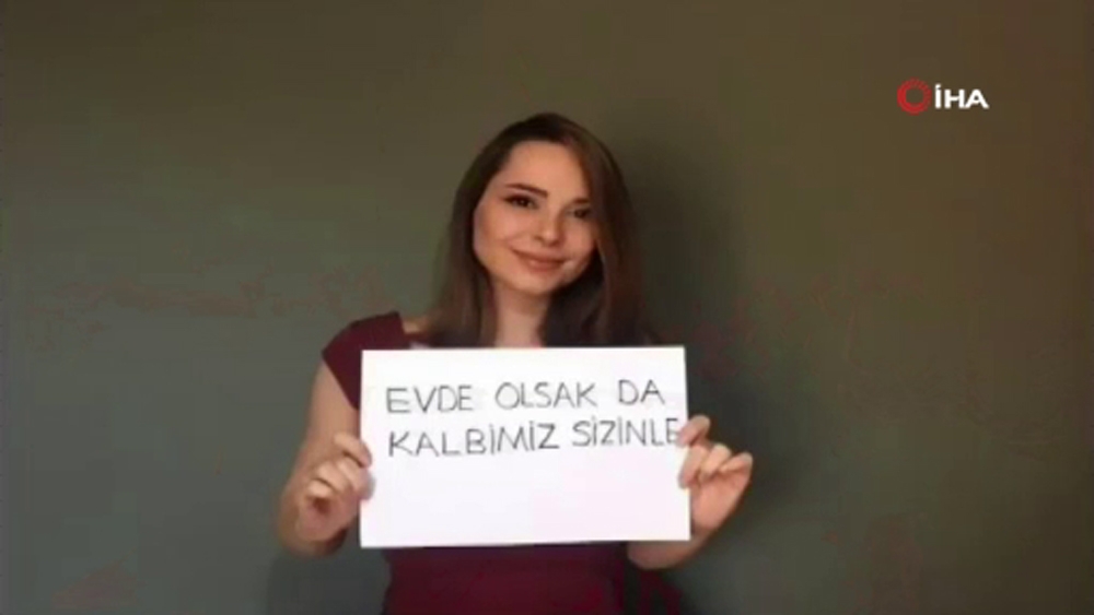 Cerrahpaşa öğrencilerinden sağlıkçılara destek, vatandaşa ‘Evde kal’ çağrısı