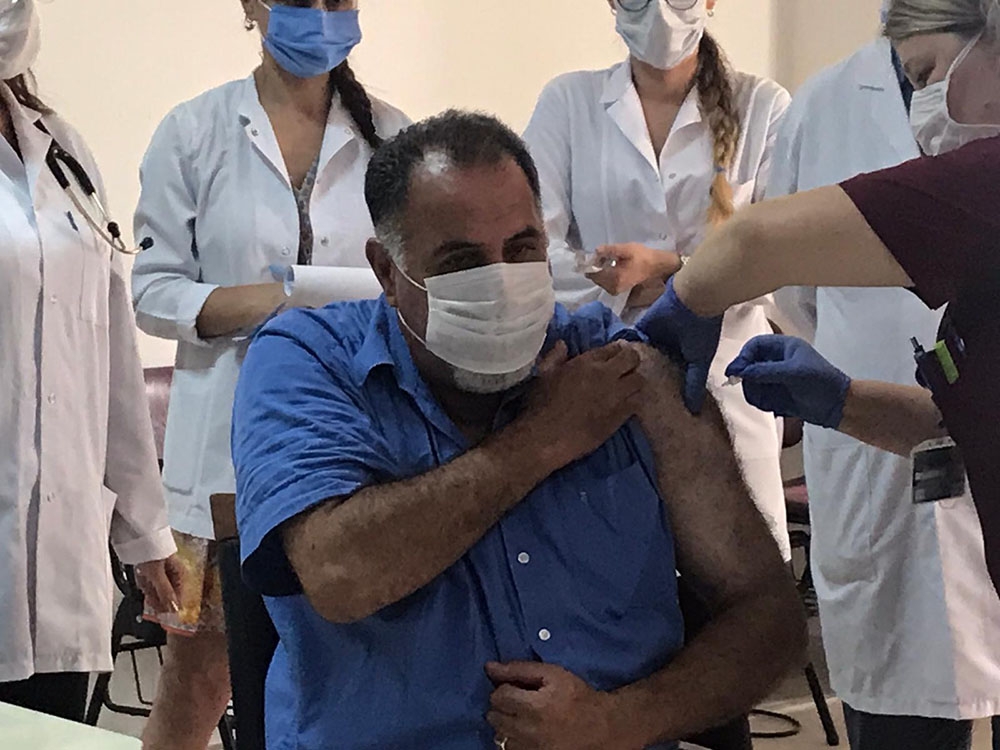 Cerrahpaşa’da ilk korona virüs aşı yapıldı