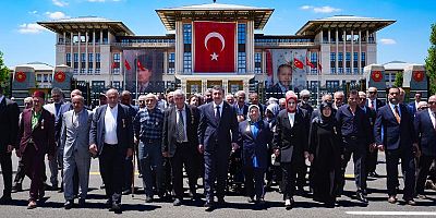 Cevdet Yılmaz, 15 Temmuz Şehitler Anıtı'ndaki törene katıldı