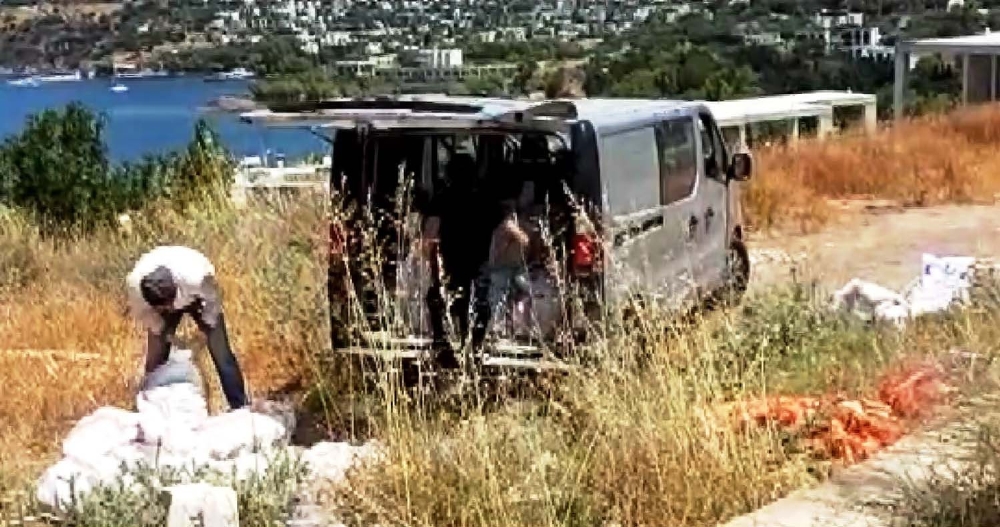 Çevre katliamı yaparken zabıtaya yakalanınca işler tersine döndü