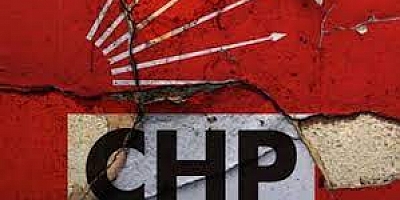 CHP bel altı çalışıyor!.. Erkeklere prezervatif kadınlara ped dağıttı