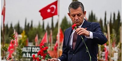 CHP’de dengeler değişiyor... Bomba kulis: Özgür Özel istifa edecek!