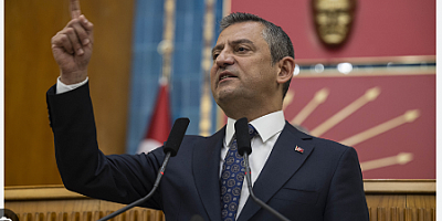 CHP'de eş-dost torpili sürüyor! Genel başkanlarını dinlemediler