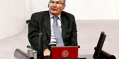 CHP eski Genel Başkanı Deniz Baykal hayatını kaybetti