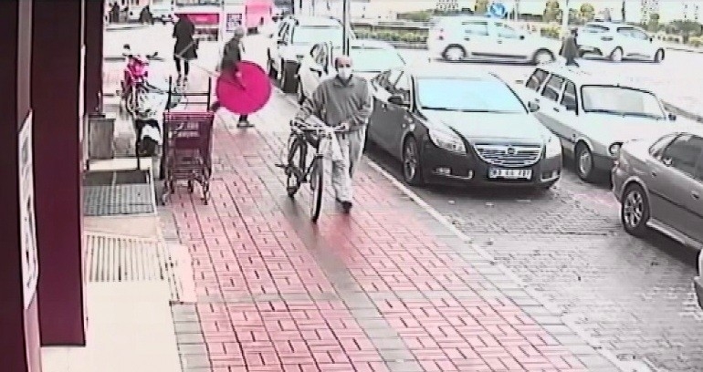 CHP’nin çelengini çalan şüpheliler yakalandı