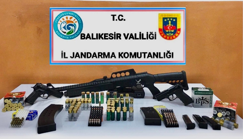 Cinayeti sokağa çıkma yasağını fırsata çevirip çözdüler