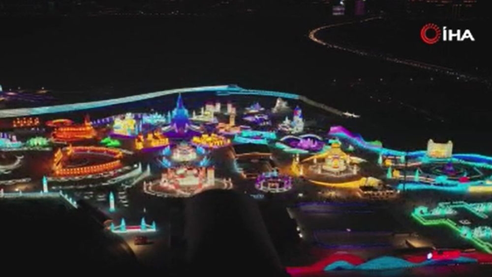 Çin’de Harbin Kar ve Buz Dünyası görsel şölen sundu