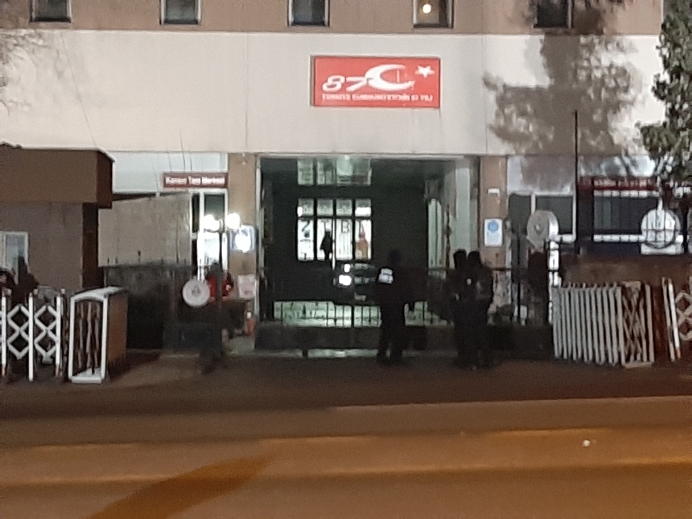 Çin’den gelenler için karantina başladı