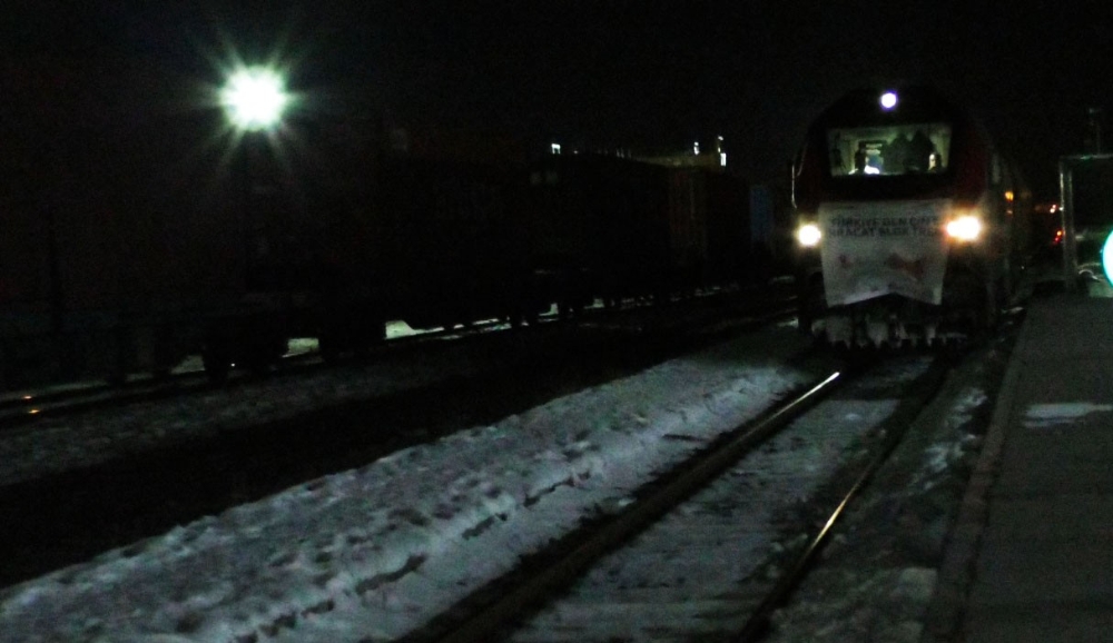 Çin’e bor taşıyan ihracat treni sınır kenti Kars’a geldi