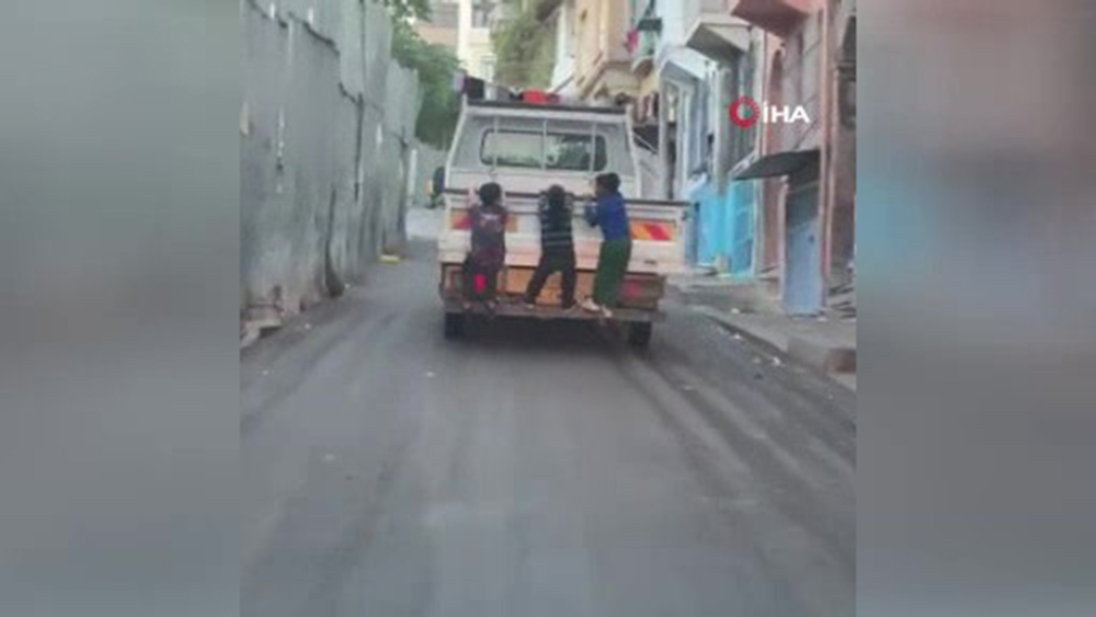 Çocukların tehlikeli oyunu