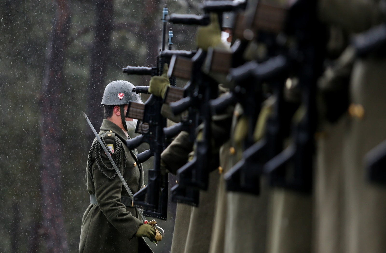 Conbayırı’nda temsili 57. Alay Sancağı devir teslim töreni gerçekleştirildi