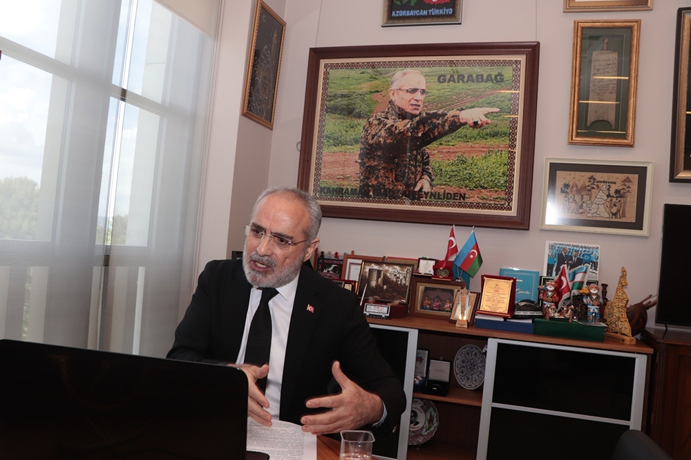 Cumhurbaşkanı Başdanışmanı Topçu: “İsteyenle sahada isteyenle masada konuşuruz”