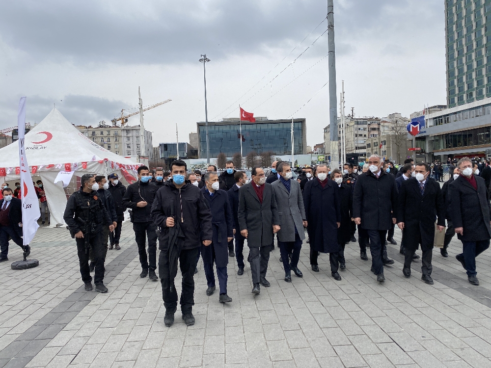 Cumhurbaşkanı Erdoğan, AKM ve Taksim Camii’nde incelemelerde bulundu