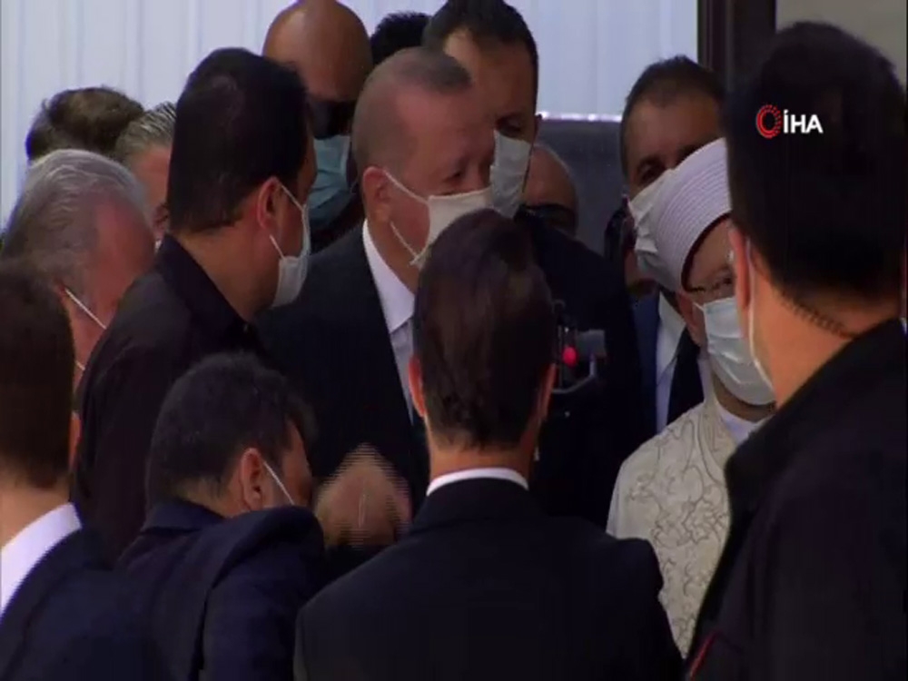 Cumhurbaşkanı Erdoğan Ayasofya’da