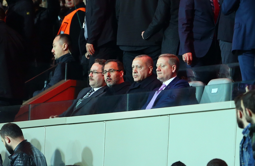 Cumhurbaşkanı Erdoğan, Başakşehiri Yalnız Bırakmadı