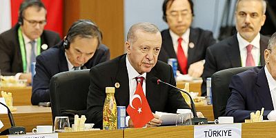 Cumhurbaşkanı Erdoğan'dan bir ayda, 6 ülkeye yoğun diplomasi trafiği