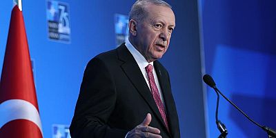 Cumhurbaşkanı Erdoğan'dan Lahey'de dipomasi trafiği