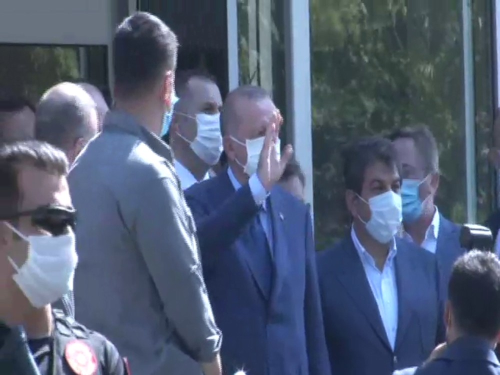 Cumhurbaşkanı Erdoğan Fatih’te yemek yedi
