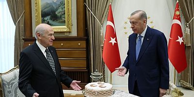 Cumhurbaşkanı Erdoğan ile Devlet Bahçeli arasında güldüren diyalog: Ne kadar daha gençleştik