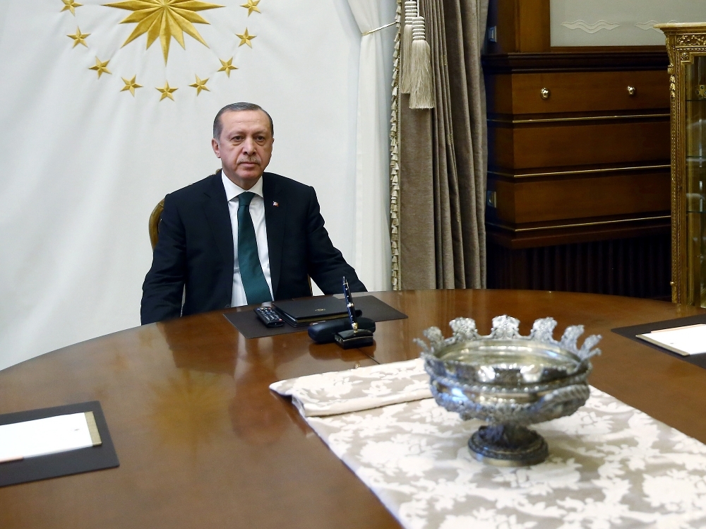 Cumhurbaşkanı Erdoğan ile liderler arasında yeni yıl tebriği