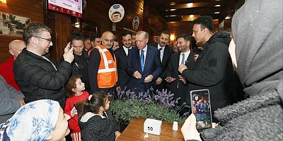 Cumhurbaşkanı Erdoğan, İstanbul'da vatandaşlarla bir araya geldi