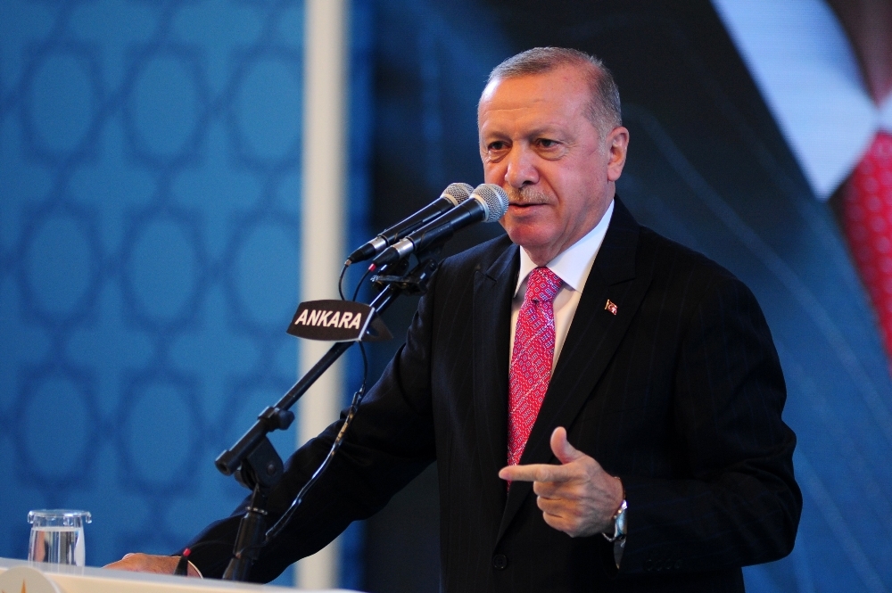Cumhurbaşkanı Erdoğan Rize-Artvin Havalimanı inşaatında incelemelerde bulundu