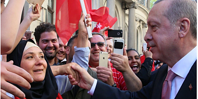 Cumhurbaşkanı Erdoğan sahaya iniyor! Emeklilere özel indirim kartı geliyor