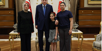 Cumhurbaşkanı Erdoğan, Sinan Ateş'in eşi ile görüştü