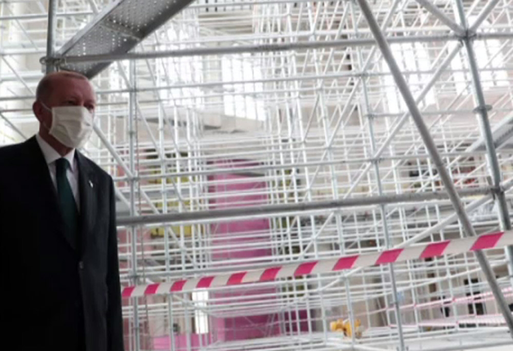 Cumhurbaşkanı Erdoğan Taksim Camii ve AKM’de inceleme yaptı